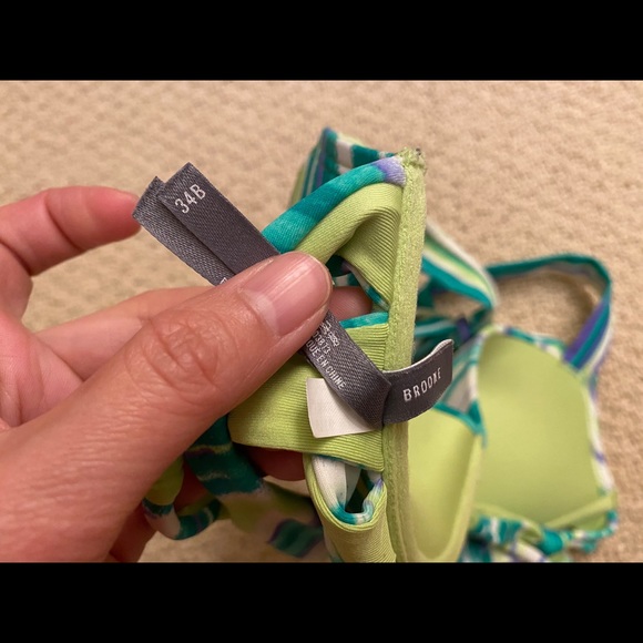 2/$10 Aerie Halter Bikini Top - Picture 4 of 4